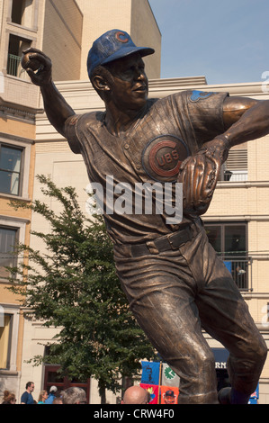 Billy Williams Statue in Front of Wrigley Field, artistmac