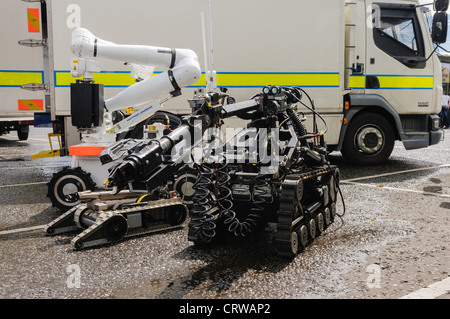 Northrop Grumman Andros Remotec Cutlass and older Wheelbarrow remote controlled robots for bomb disposal Stock Photo
