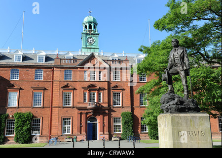 Statue of Charles Darwin at Shrewsbury School Shropshire Uk Stock Photo