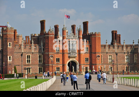 Great Gatehouse entrance, Hampton Court Palace, Hampton, London Borough of Richmond upon Thames, Greater London, England, United Kingdom Stock Photo