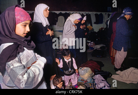 Peckham London Woman Praying In Mosque Stock Photo
