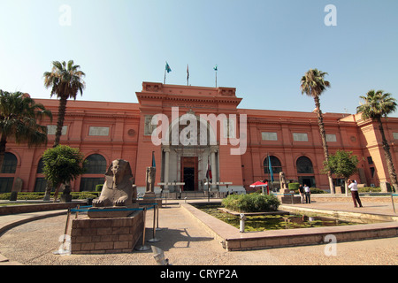 Exterior of Cairo Museum in central Cairo Egypt Stock Photo