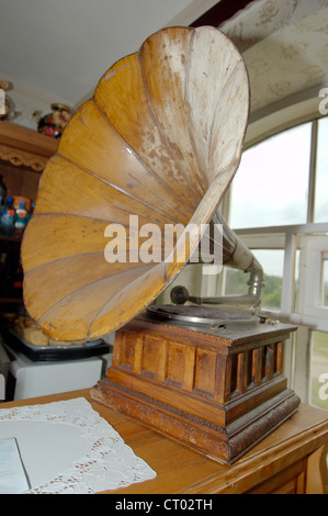 old record player, 'Taltsa's' (Talzy) - Irkutsk architectural and ethnographic museum. Stock Photo