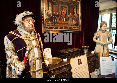 WINCHCOMBE, UK - Sudeley Castle King Henry VIII and Catherine Parr 159-071945653 An exhibit at Sudely Castle depicting King Henry VIII and his sixth wife, Queen Catherine Parr. Sudeley Castle dates back to the 15th century, although an even older castle might have once been on the same site. It was the final home and burial place of King Henry VIII's last wife, Queen Catherine Parr (c. 1512-1548). Stock Photo