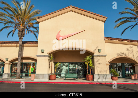 nike outlet store tanger outlets