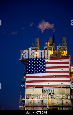 Wilmington, California - An oil refinery, operated by BP, displays a huge American flag. Stock Photo