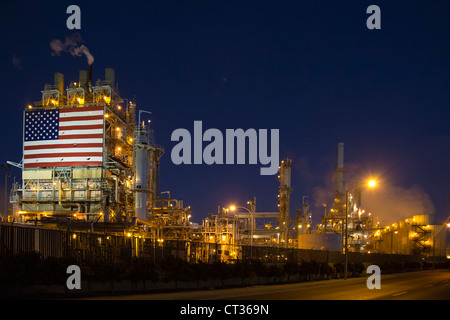 Wilmington, California - An oil refinery, operated by BP, displays a huge American flag. Stock Photo