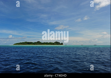 Malaysia, Borneo, Semporna Archipelago, Sipadan, view of the island ...