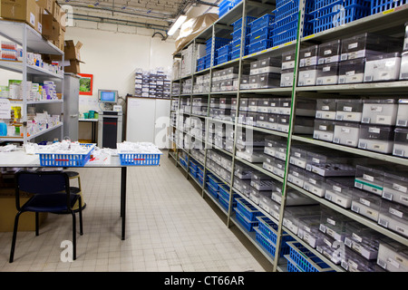 Medical storage hi-res stock photography and images - Alamy
