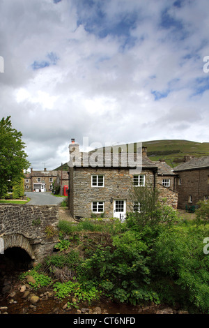 Thwaite Village Swaledale Yorkshire Dales National Park England Stock ...