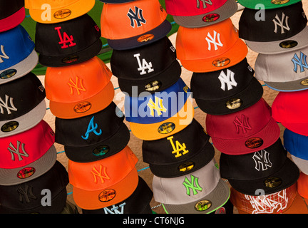 Souvenir baseball caps on sale in Boston Common Stock Photo - Alamy