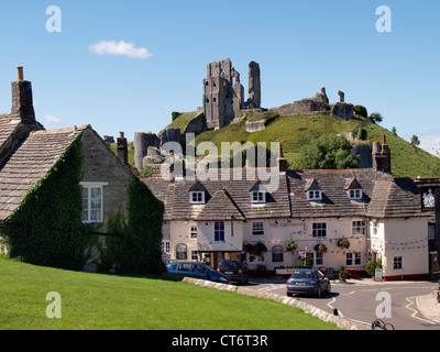 The Greyhound Pub, Corfe Castle, Dorset, UK Stock Photo