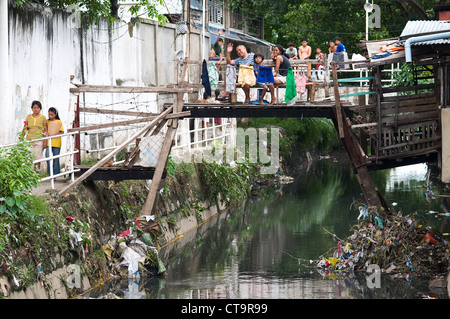 Canal and bridge scene, Parian, Cebu City, Philippines Stock Photo