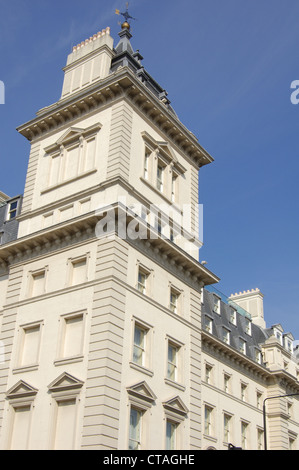 Facade of hotel at Paddington railway station in London, England Stock Photo