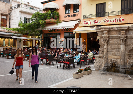 Pavement cafe, old town, Rethymnon, Crete, Greece Stock Photo
