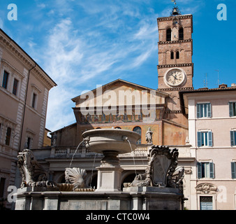 Rome - basilica Santa Maria in Trastevere and fountain Stock Photo
