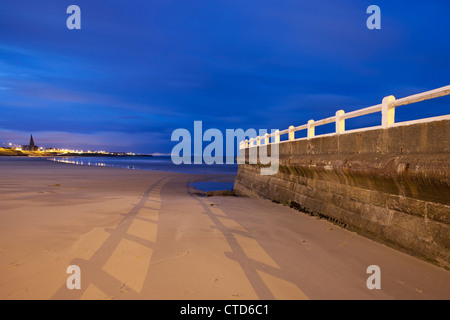 Tynemouth Lido at night Stock Photo