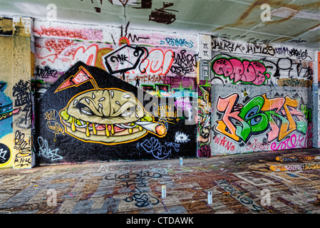 graffiti-adorns-walls-of-a-