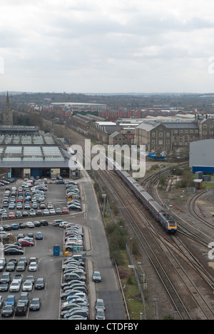 A First Great Western train arrives at Swindon heading to London Paddington Stock Photo