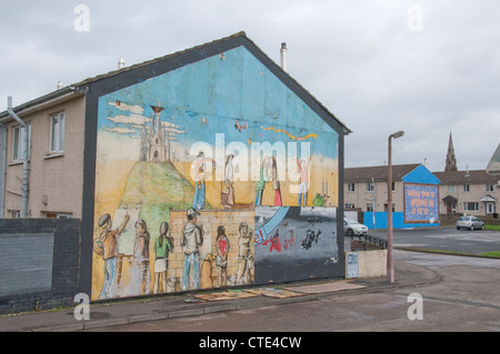 loyalist mural in protestant shankill in west belfast Stock Photo