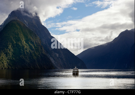Scenery of Milford Sound, New Zealand 3