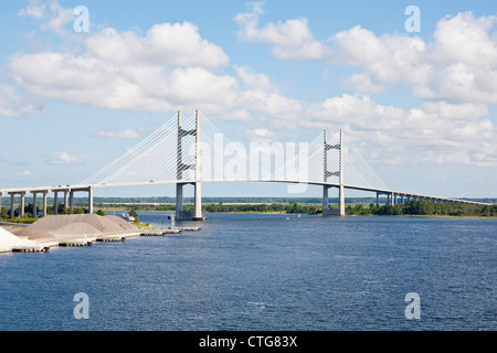 Dames Point cable-stayed bridge over the St. Johns River in Jacksonville, FL Stock Photo
