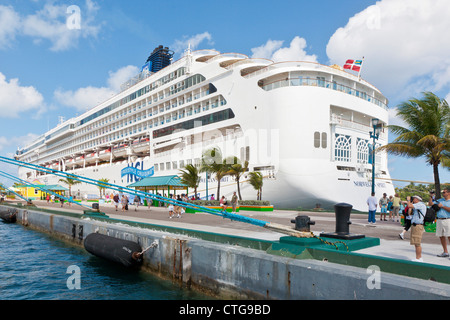 Norwegian Spirit cruise ship at dock in Nassau, Bahamas Stock Photo