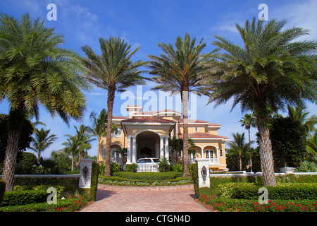 Florida,Indian River County,Vero Beach,oceanfront mansion,estate,home,house home houses homes residence entrance,driveway,palm trees,FL120526131 Stock Photo