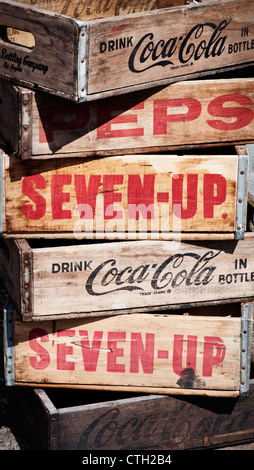 Wooden coca cola crate hi-res stock photography and images - Alamy