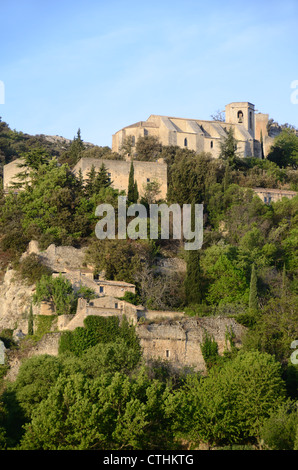 Ruined Village of the Hilltop Village or Perched Village of Oppède-le-Vieux in the Luberon Hills or Regional Park Provence France Stock Photo