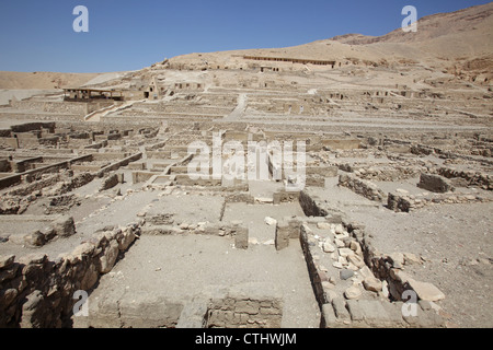 Ruins of Deir el-Medina workers village, Luxor, Egypt Stock Photo