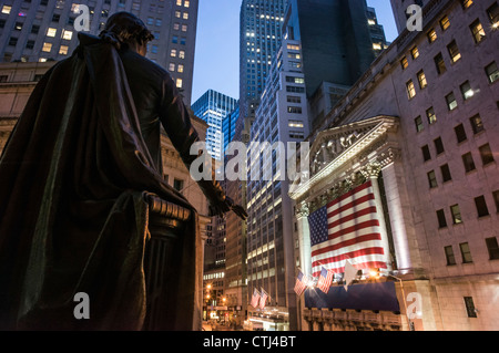 Statue of George Washington , New York Stock Exchange, Wall Street New York  Stock Photo