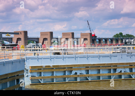 Lock and Dam Number 7 on Upper Mississippi River at La Crescent Minnesota with gates opening Stock Photo