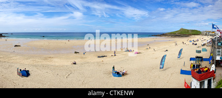 Panoramic photo of summer sunshine on Porthmeor beach, St Ives, Cornwall, Southwest England, UK, GB, Europe