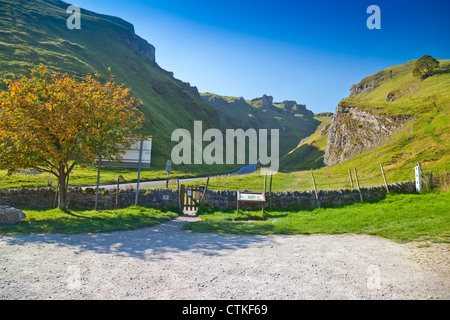 Looking up Winnats Pass near Castleton in the Peak District National Park Derbyshire England UK Stock Photo