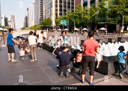 Cheonggyecheon, Seoul, Korea Stock Photo