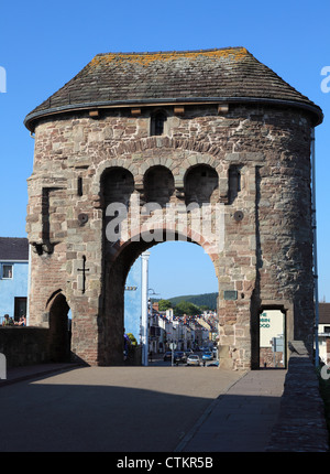 Monnow Gate on Monnow Bridge Monmouth Wales UK Stock Photo