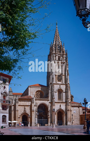 Cathedral of San Salvador in the city of Oviedo, Principality of Asturias, Spain, Europe. Stock Photo