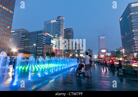 Gwanghwamun Square at night, Seoul, Korea Stock Photo