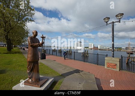 World Harmony Peace Statue, Cardiff Bay, Cardiff, Wales, UK Stock Photo