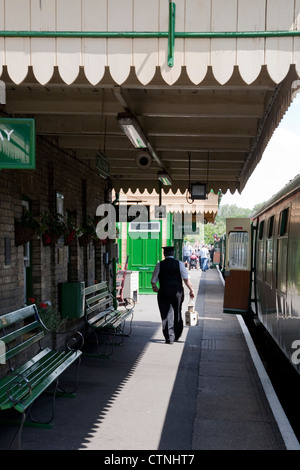 Alton Station Platform, Mid Hants Railway - Watercress Line, Alton, Hampshire, England, UK Stock Photo