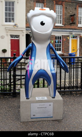 27/07/12 Mandeville Olympic London 2012 Mascot Statue outside Shakespeare's Globe Theatre on the Southbank, London Stock Photo