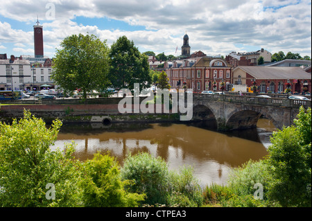 Shrewsbury centre and the River Severn, showing the Welsh Bridge Stock Photo