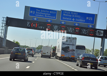 M3 Motorway Stock Photo: 30517004 - Alamy