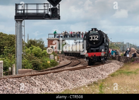 Torbay Express, Steam Train, leaving Dawlish Warren towards Teignmouth, on the "Riviera Line", South Devon, England, UK. Europe Stock Photo