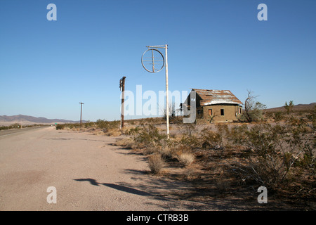 Abandoned gas station on Route 66 Stock Photo