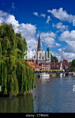The River Thames at Abingdon, Oxfordshire, England, UK Stock Photo