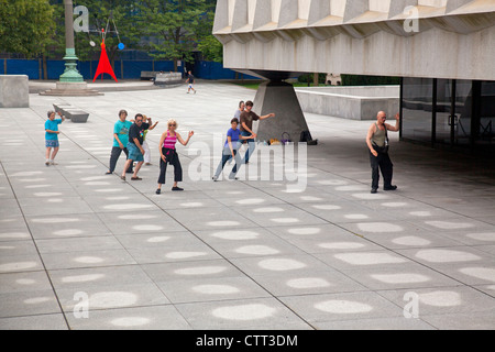 exterior of the Beinecke Rare Book and Manuscript Library at Yale New Haven Stock Photo