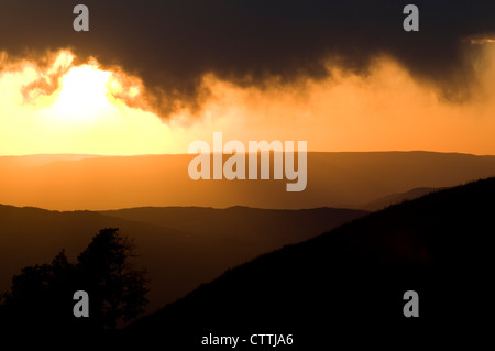 beautiful sunset from the top of Red Blanket Mountain in Oregon, some ...