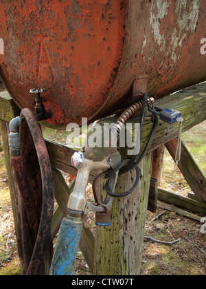 Gas tank hi-res stock photography and images - Alamy